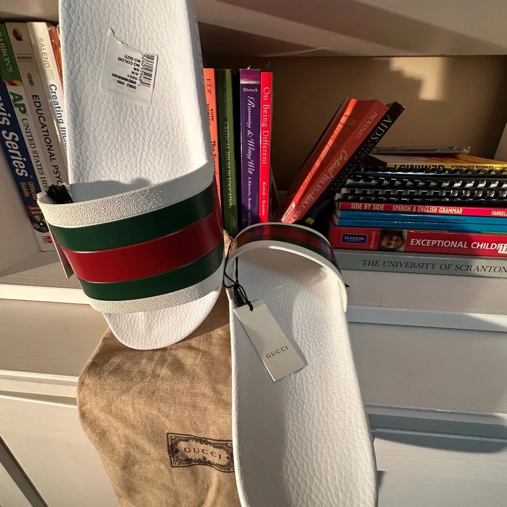 Gucci White Rubber Slide Soles with Embossed Logo